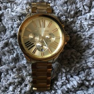 MICHAEL KORS gold watch